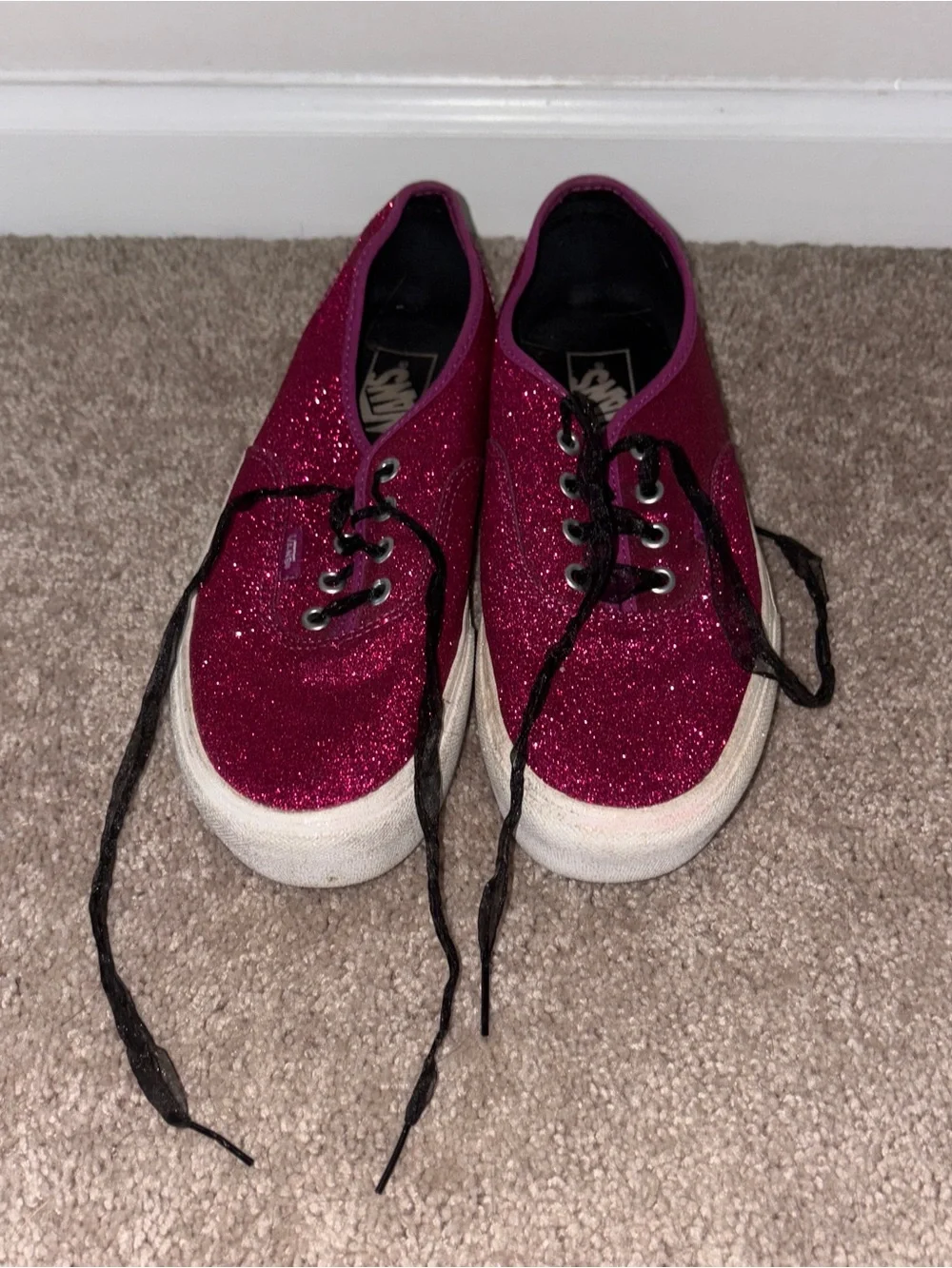 Women’s Vans Glitter Platform Sneaker - Magenta Size: 9.5